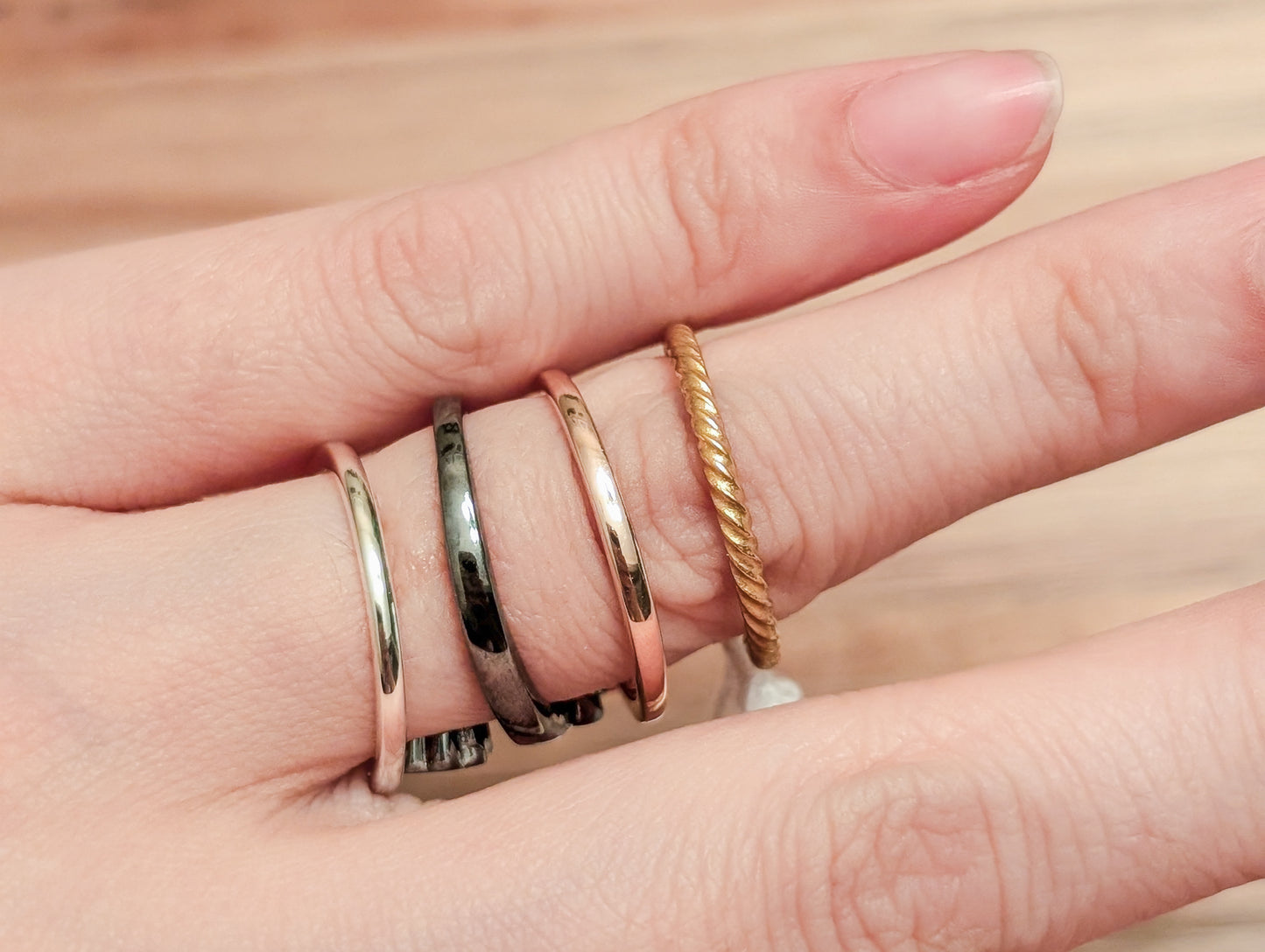 Avery Geometric Ring